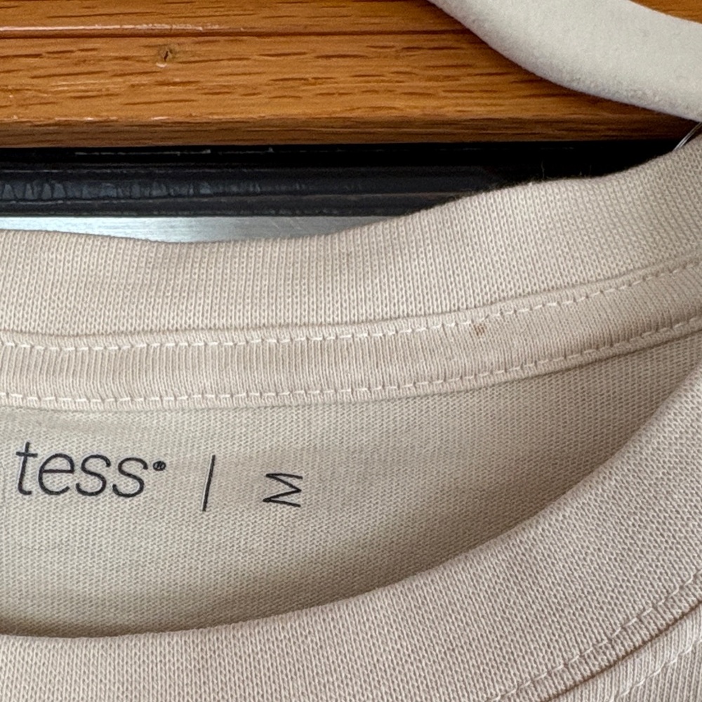 Mia & Tess Cream Graphic Tee “IT’S A GOOD DAY TO DRINK ON A BOAT”. Med. NWT - Picture 5 of 5